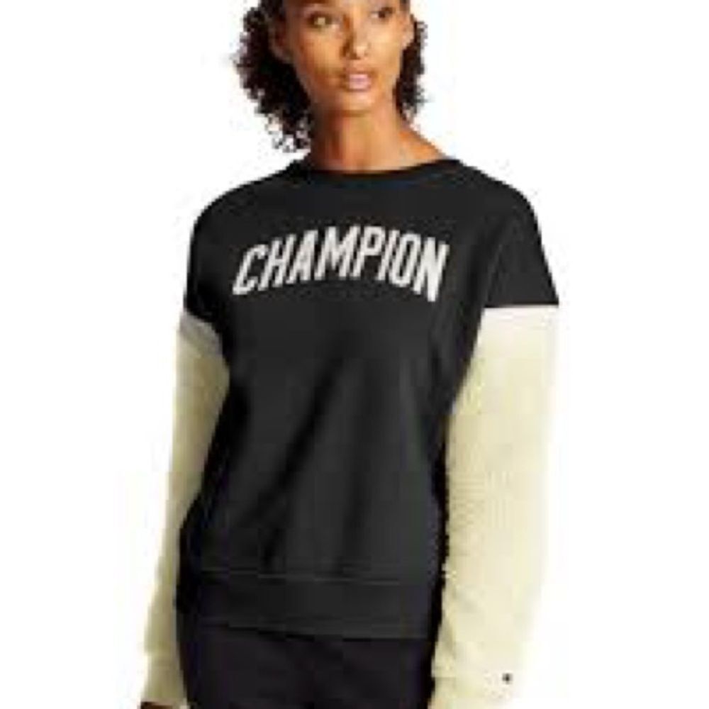 Champion black and white heritage Sherpa crew size medium